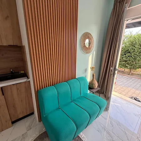 Daire Calm & Retreat Baks-Rrjoll